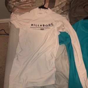 medium long sleeve rash guard